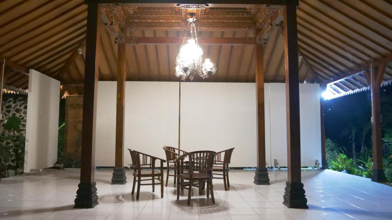 Sanggar Pantcha Indra ξενώνας Kemuning Εξωτερικό φωτογραφία